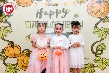 HALLOWEEN PARTY 2025 CÙNG ANH NGỮ HUỆ MAI